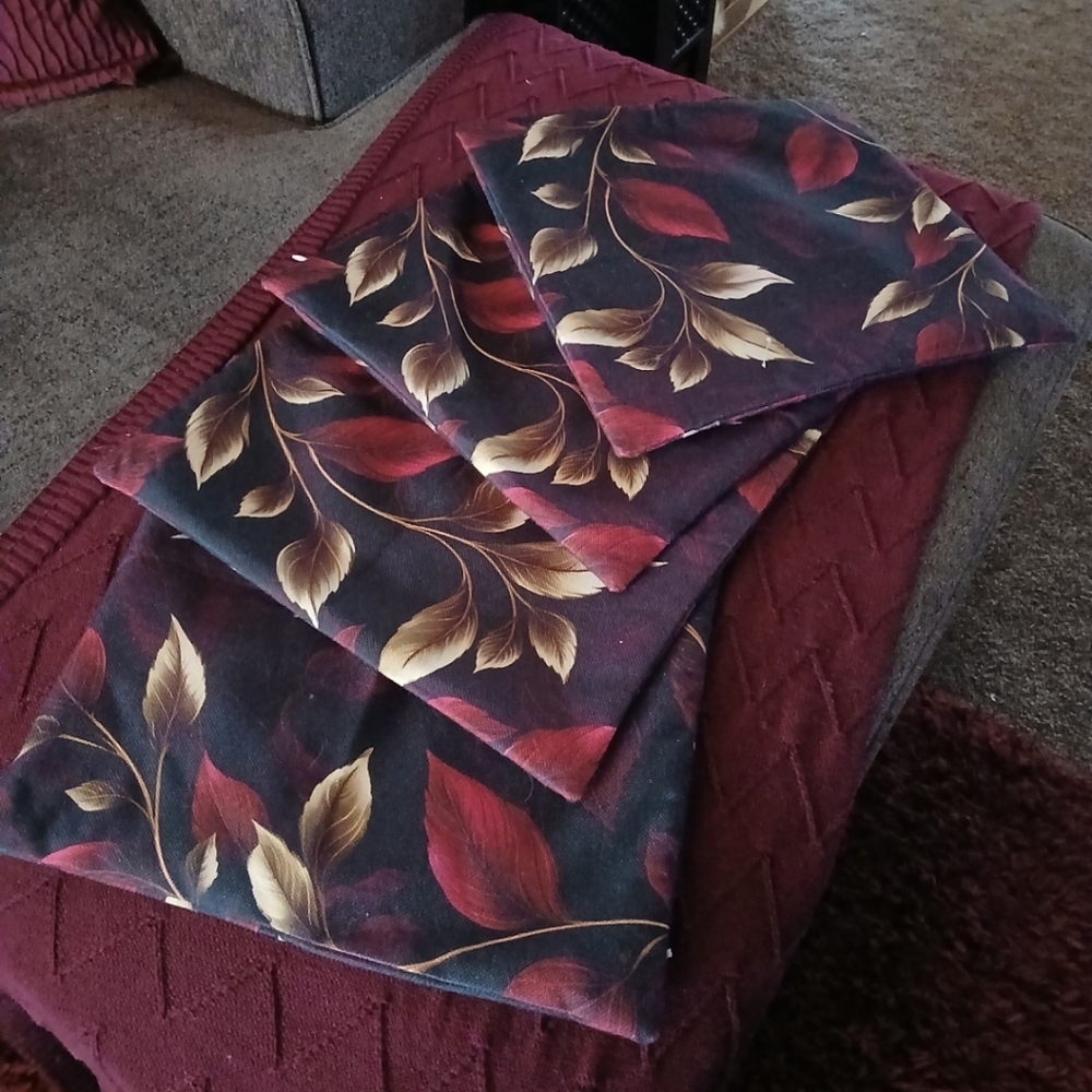 Brand New Bever Used! Leaf Pattern Burgundy Pillow Covers. Set Of 4
